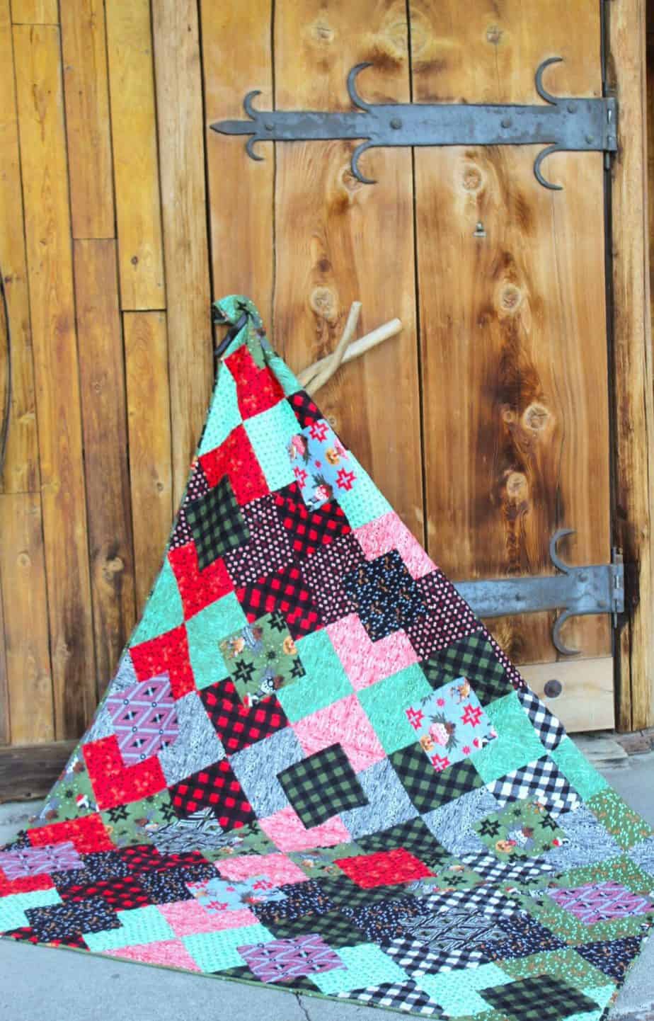 Packeted Pattern Digital Pattern – Boxed In